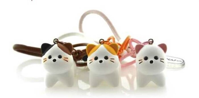 LLAVERO METALICO GATITO MIMA DELUXE COLOR CATS 3 MODELOS