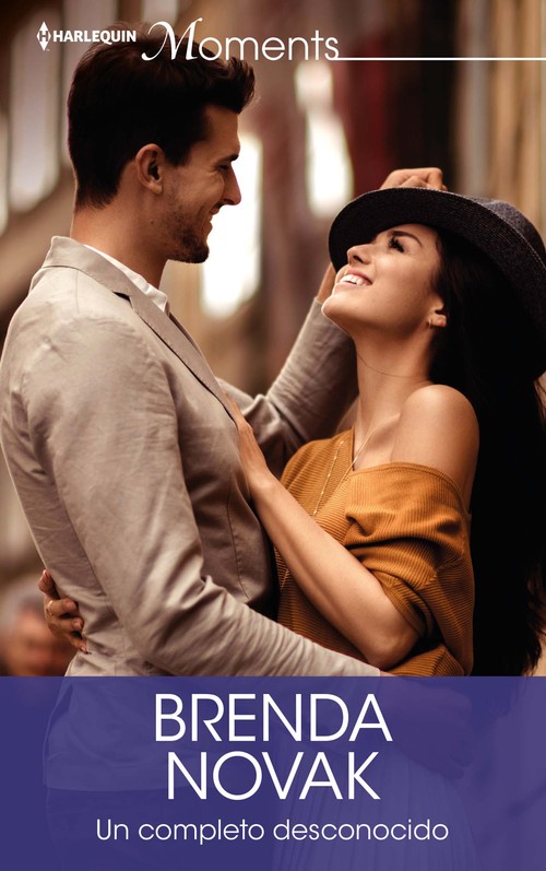 UN COMPLETO DESCONOCIDO