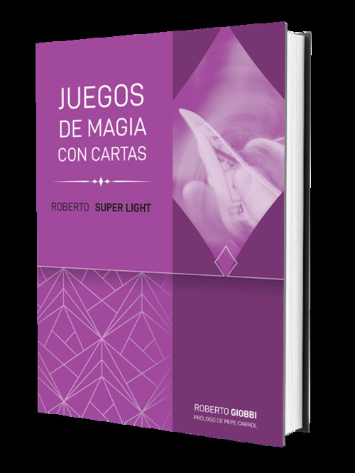 ROBERTO SUPER LIGHT: JUEGOS CON CARTAS