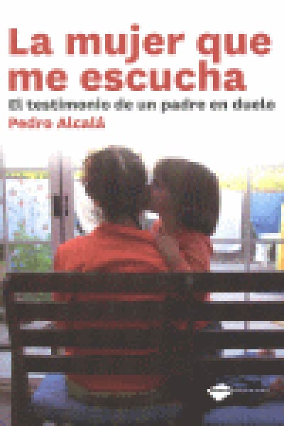 MUJER QUE ME ESCUCHA
