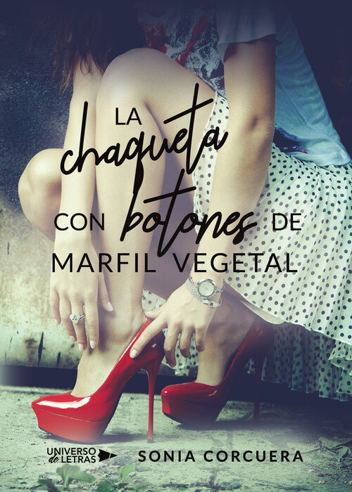 CHAQUETA CON BOTONES DE MARFIL VEGETAL, LA