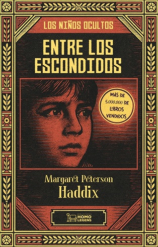 ENTRE LOS ESCONDIDOS