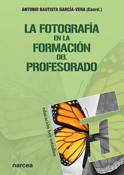 PHOTOGRAPHIC ELICITATION AND NARRATION IN TEACHERS EDUCATION