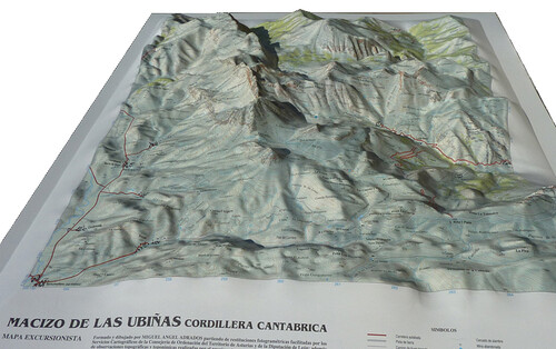 MAPA EN 3D MACIZO DE LAS UBI�AS