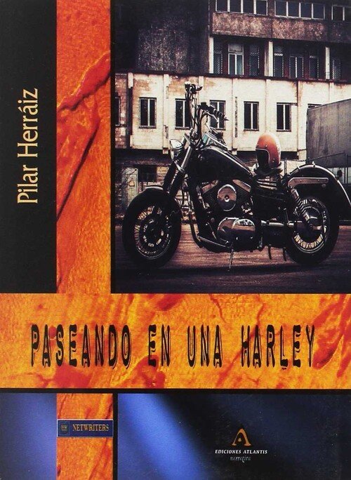 PASEANDO EN UNA HARLEY