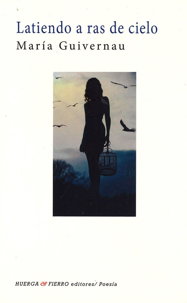 LATIENDO A RAS DE CIELO